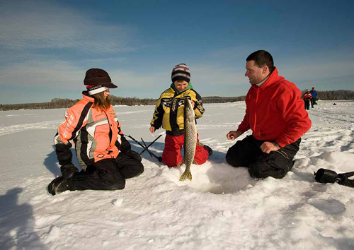 02 ice fishing